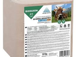 Biosaxon mineralne lizalice za krave